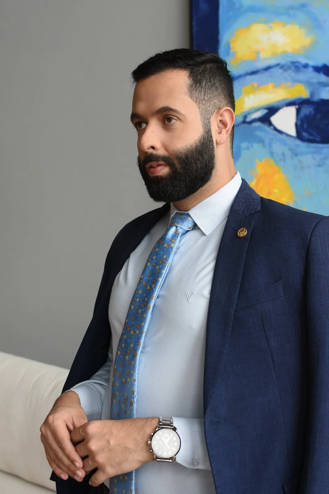 Dr. Niwerton Tavares no escritório